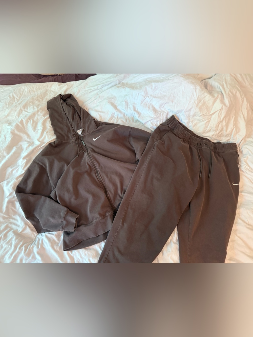 Nike Brown Sweat Suit 🤎